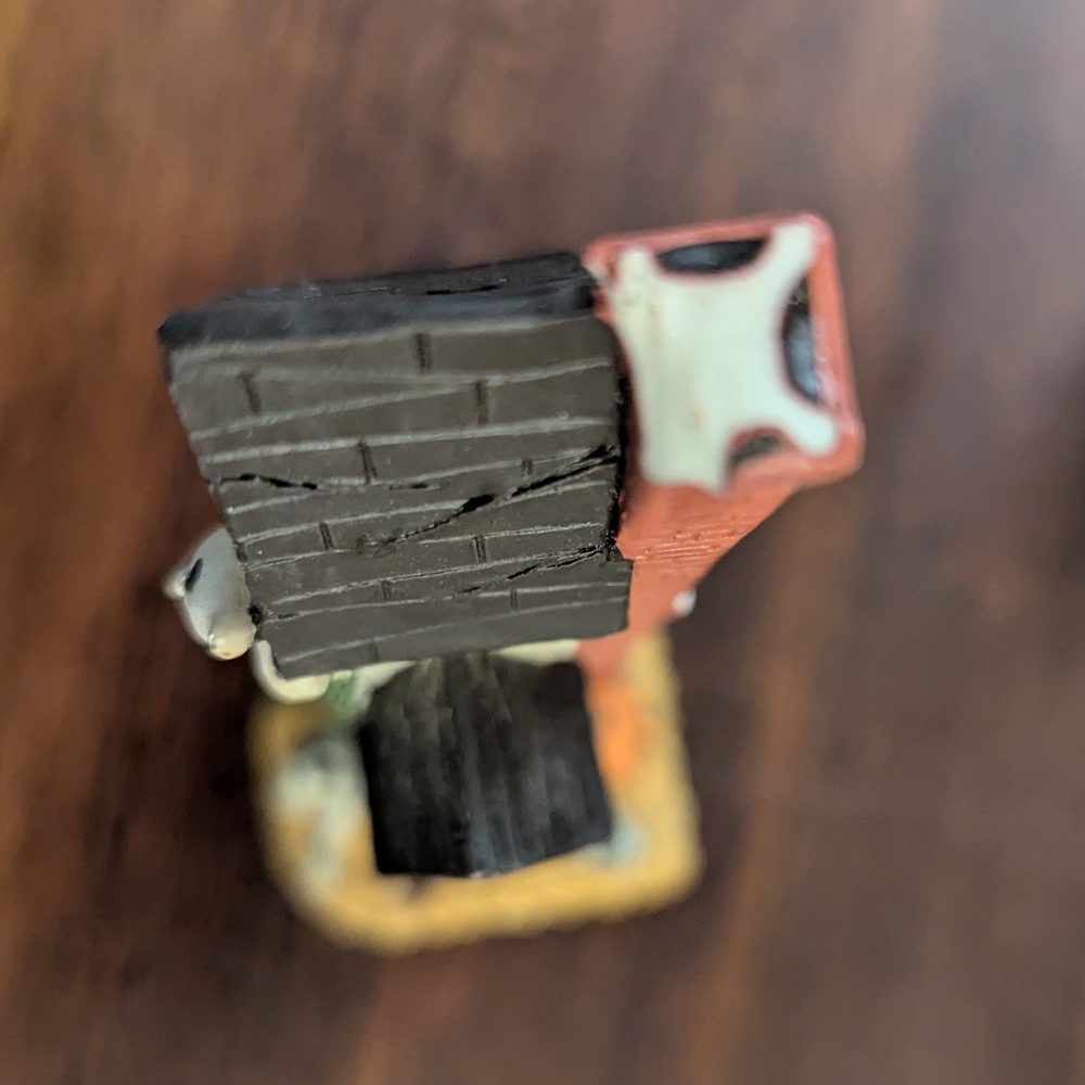 Halloween Figurine Set - Ghost, Haunted House, and Witch - Picture 4 of 9